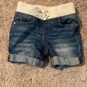 Toddler size 4-5 jean shorts